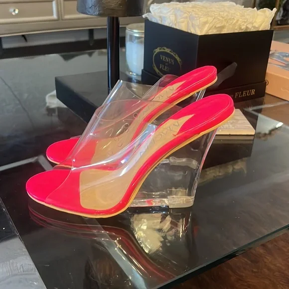 Mackin J opened toe wedge pink heels size 8 clear wedge heel . - Picture 3 of 6